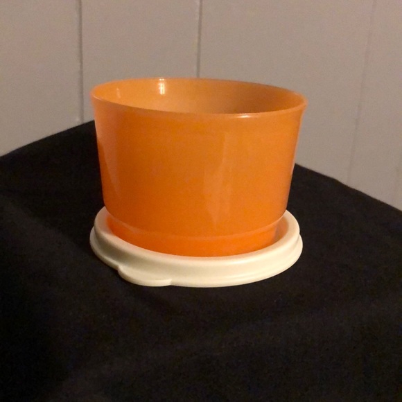 Tupperware Snack cup - Picture 1 of 1
